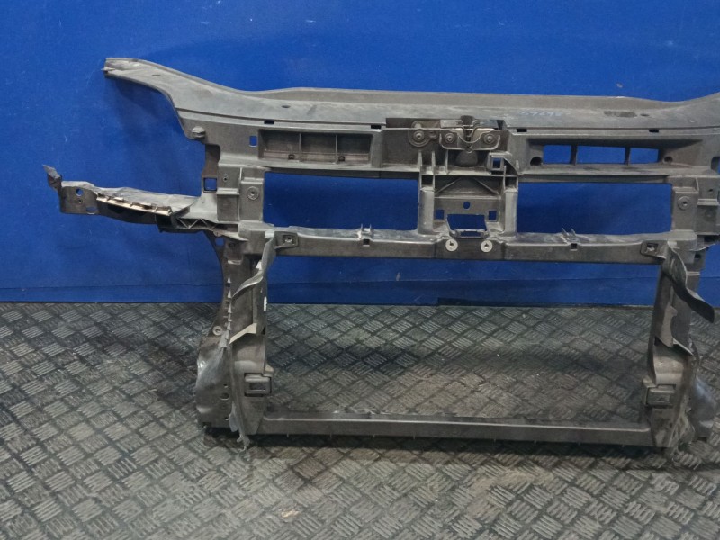 Recambio de panel frontal para volkswagen golf plus v (5m1, 521) 1.4 tsi referencia OEM IAM 5M0805661  