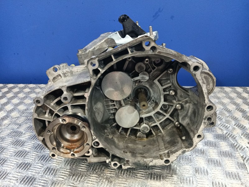 Recambio de caja cambios para volkswagen golf vi (5k1) 2.0 gti referencia OEM IAM KZS  