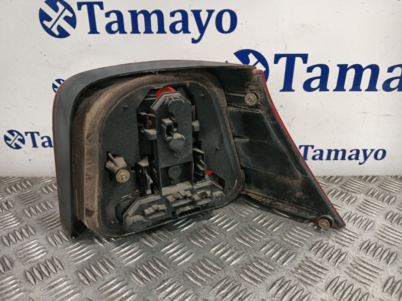 Recambio de piloto trasero izquierdo para volkswagen golf iv (1j1) 1.9 tdi referencia OEM IAM 1J6945111S 1J6945257 