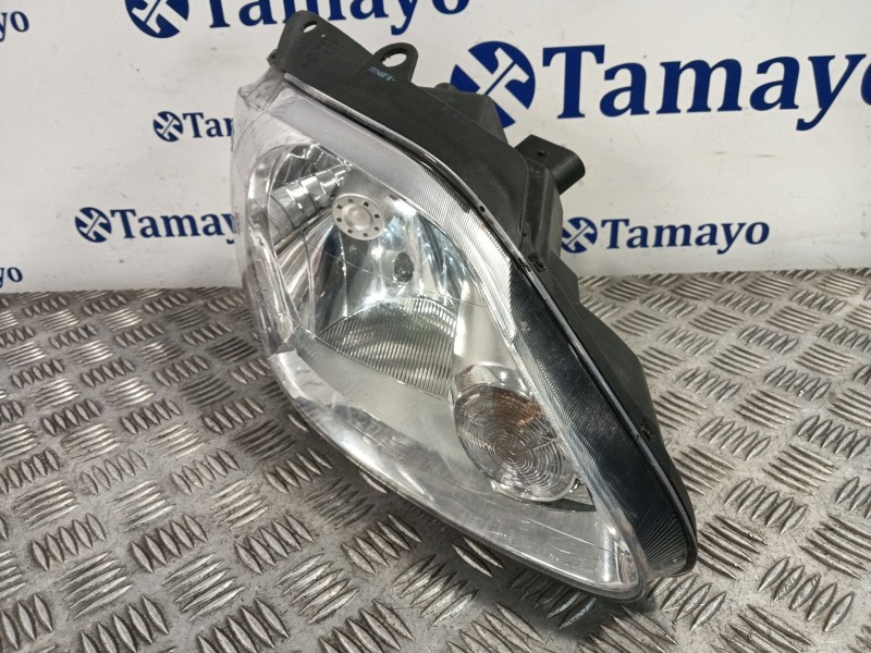 Recambio de faro derecho para volkswagen fox hatchback (5z1, 5z3, 5z4, 5z5) 1.4 tdi referencia OEM IAM 0844111A4R  