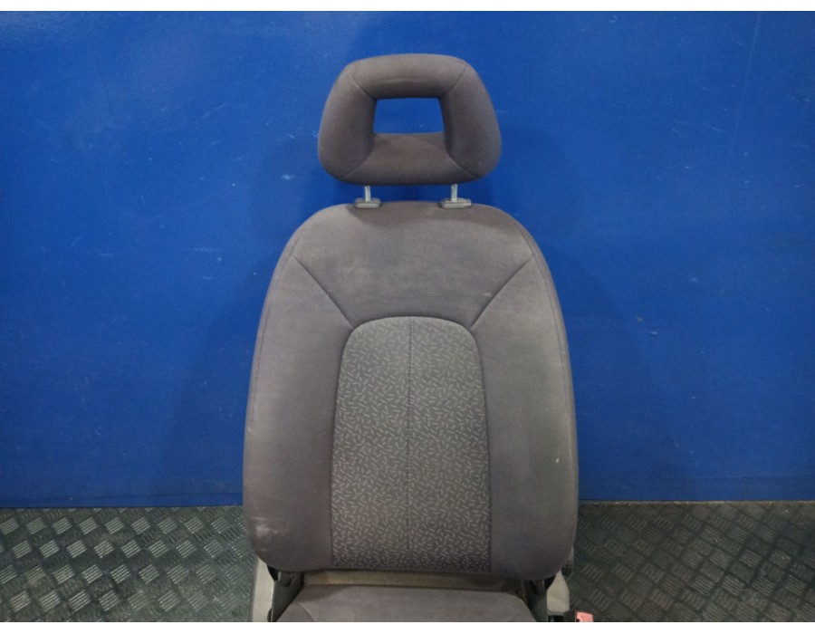 Recambio de asiento delantero derecho para mercedes-benz clase a (w168) a 170 cdi (168.008) referencia OEM IAM   