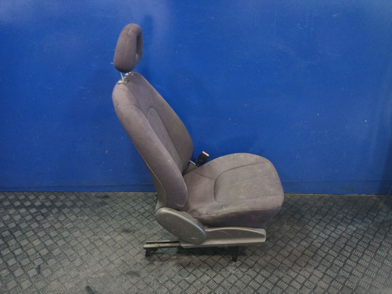 Recambio de asiento delantero derecho para mercedes-benz clase a (w168) a 170 cdi (168.008) referencia OEM IAM   