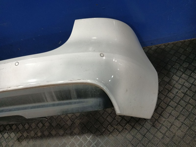 Recambio de paragolpes trasero para jaguar xe (x760) 2.0 d referencia OEM IAM T4N19204LML  