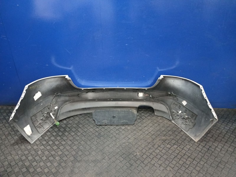 Recambio de paragolpes trasero para jaguar xe (x760) 2.0 d referencia OEM IAM T4N19204LML  