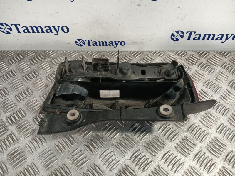 Recambio de piloto trasero derecho para nissan micra iii (k12) 1.4 16v referencia OEM IAM   