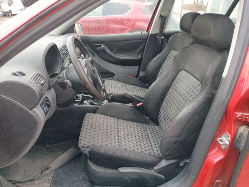 seat leon (1m1) del año 2001