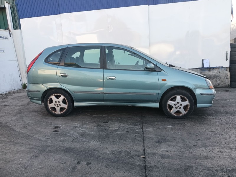 nissan almera tino (v10) del año 2002