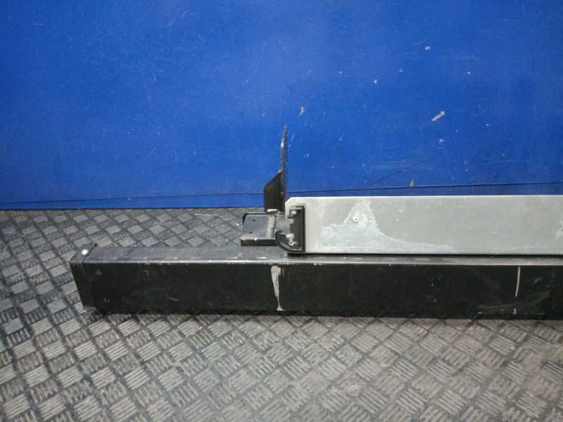 Recambio de refuerzo paragolpes trasero para isuzu trooper 2.8 turbodiesel referencia OEM IAM   