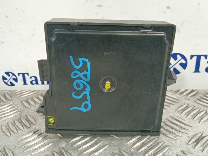 Recambio de modulo electronico para kia carnival referencia OEM IAM 954504D103 28165829 