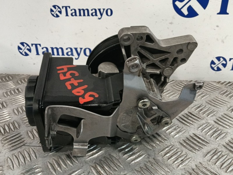 Recambio de bomba direccion para bmw x3 (e83) 2.0 d referencia OEM IAM 7692974548  