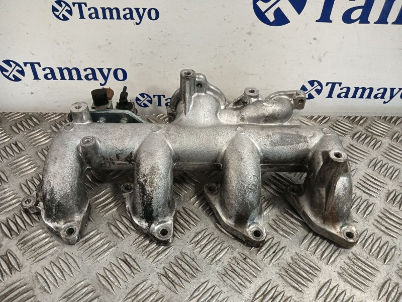 Recambio de colector admision para mitsubishi montero (v60/v70) 2.5 td cat referencia OEM IAM MR577029  