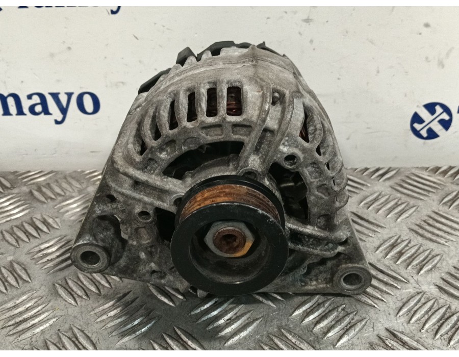 Recambio de alternador para opel corsa d 1.4 16v referencia OEM IAM 0124325171 13222930 