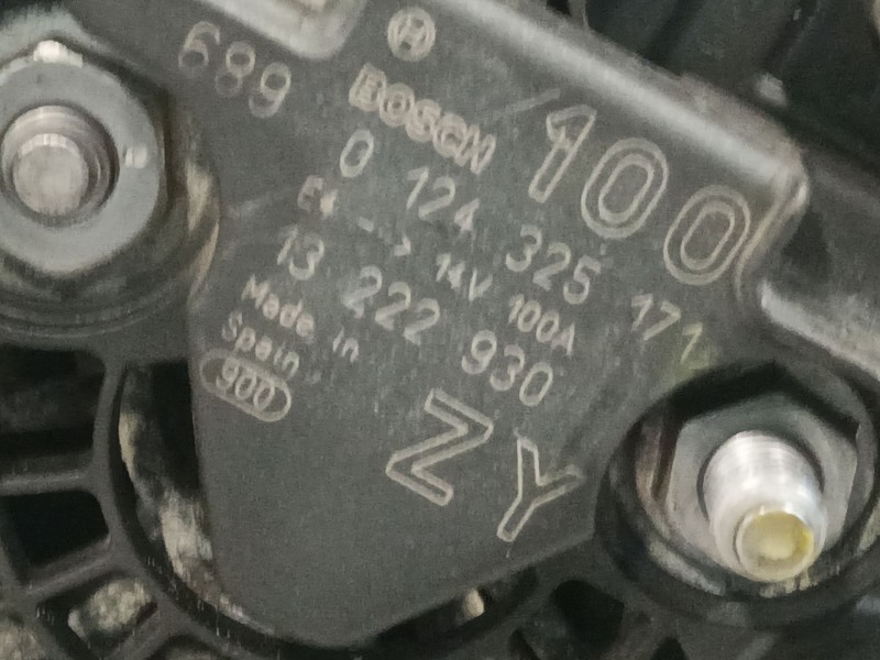 Recambio de alternador para opel corsa d 1.4 16v referencia OEM IAM 0124325171 13222930 