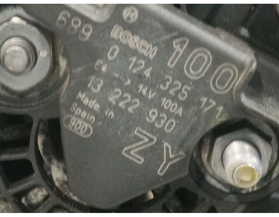 Recambio de alternador para opel corsa d 1.4 16v referencia OEM IAM 0124325171 13222930 