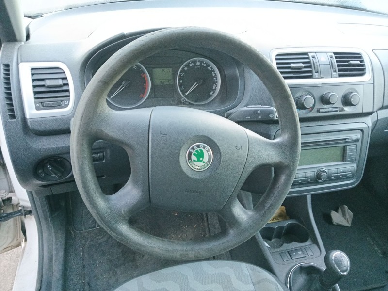 skoda fabia ii (542) del año 2009