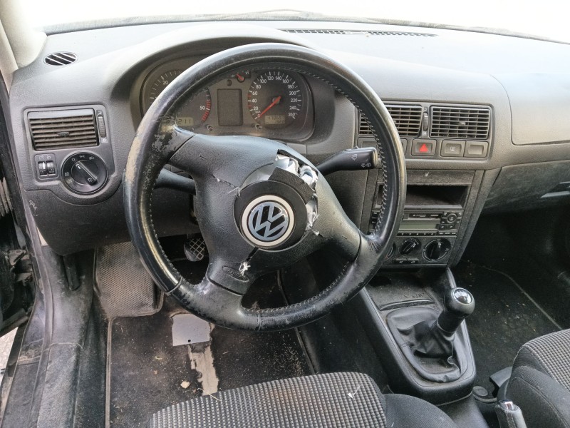 volkswagen golf iv (1j1) del año 2001