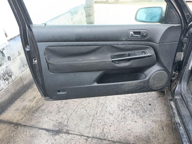 volkswagen golf iv (1j1) del año 2001