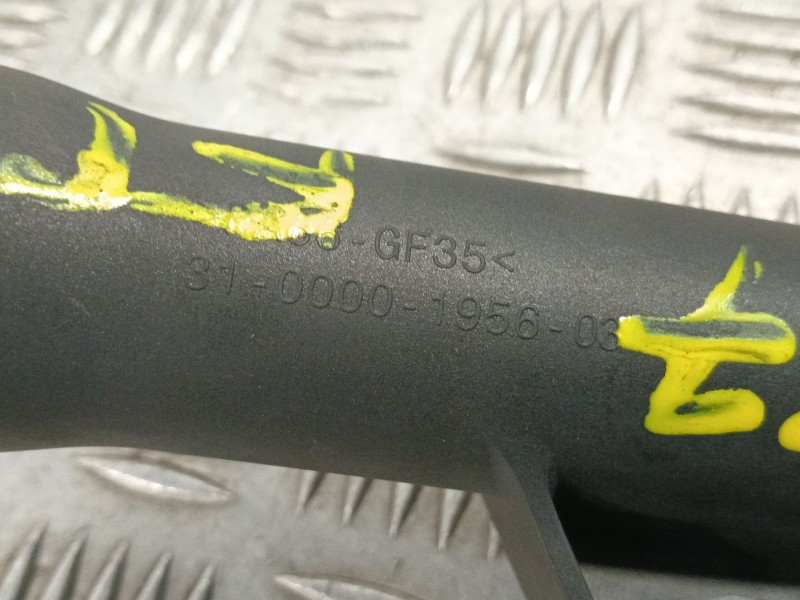 Recambio de tubo para dacia sandero referencia OEM IAM 310000195603  