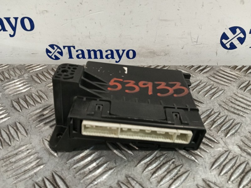 Recambio de modulo electronico para toyota auris 1.4 turbodiesel cat referencia OEM IAM   