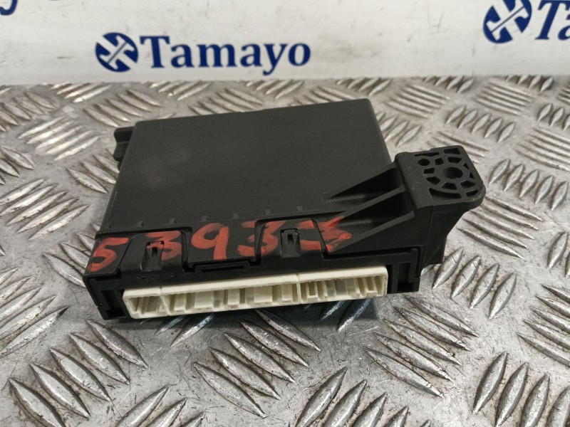 Recambio de modulo electronico para toyota auris 1.4 turbodiesel cat referencia OEM IAM   
