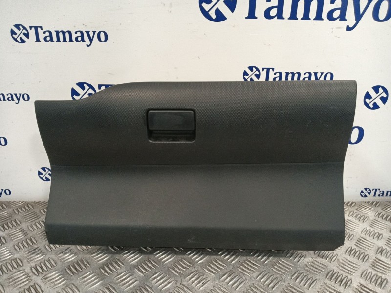 Recambio de guantera para toyota auris 1.4 turbodiesel cat referencia OEM IAM 5555202130  