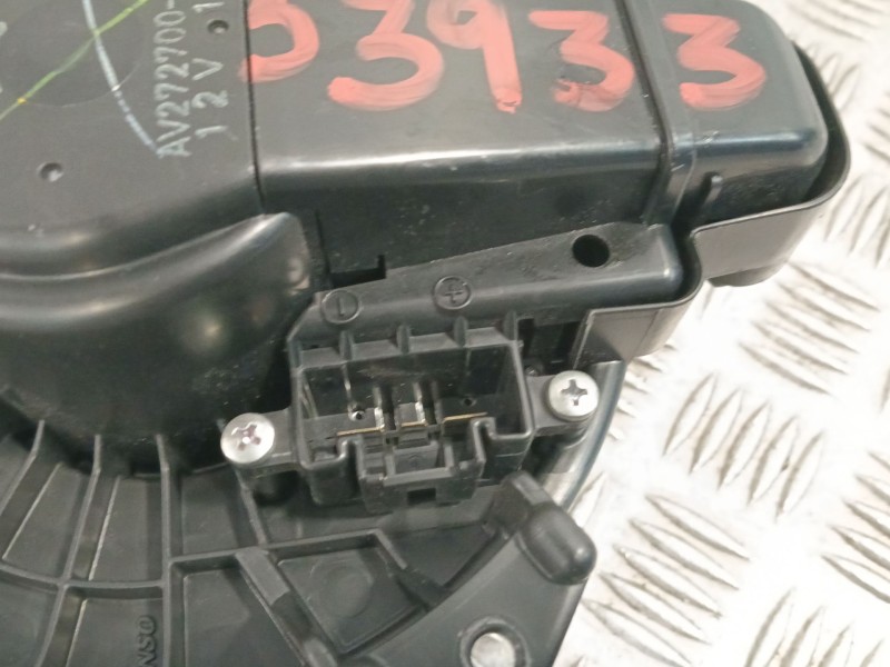 Recambio de motor calefaccion para toyota auris 1.4 turbodiesel cat referencia OEM IAM AV2727008103  