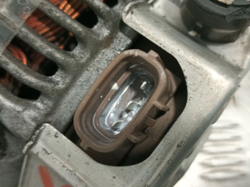 Recambio de alternador para toyota rav 4 (a2) referencia OEM IAM 2706022130 1022112180 