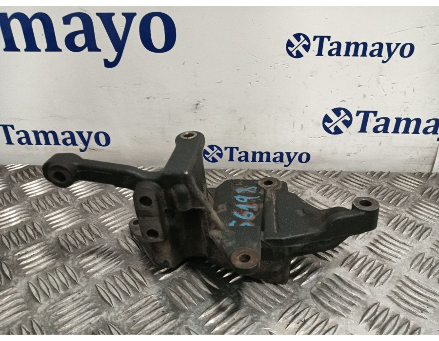 Recambio de soporte motor para mitsubishi montero (v60/v70) 2.5 td cat referencia OEM IAM MD365837T2F  