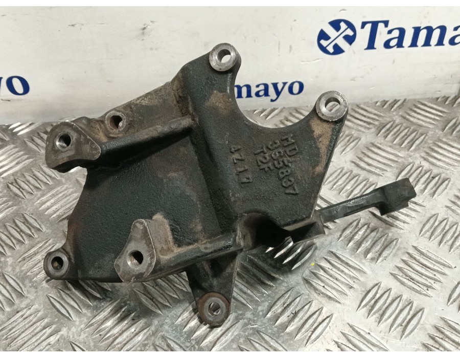 Recambio de soporte motor para mitsubishi montero (v60/v70) 2.5 td cat referencia OEM IAM MD365837T2F  
