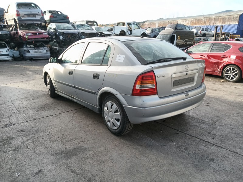 opel astra g hatchback (t98) del año 2002