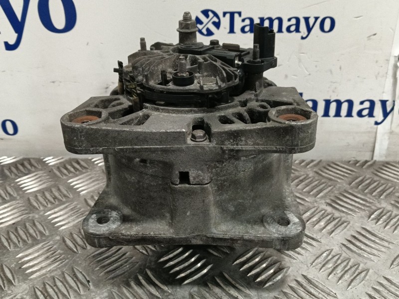 Recambio de alternador para renault megane ii coupe/cabrio 1.9 dci diesel referencia OEM IAM   