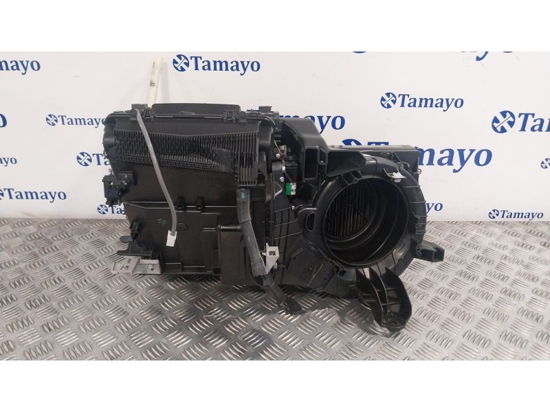 Recambio de calefaccion entera normal para toyota auris 1.4 turbodiesel cat referencia OEM IAM 8701002C60 8713002320 