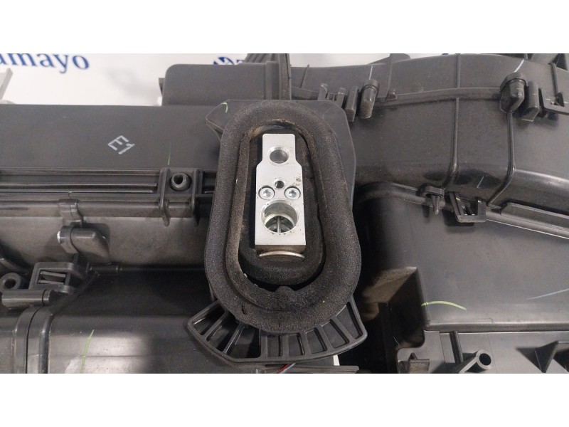 Recambio de calefaccion entera normal para toyota auris 1.4 turbodiesel cat referencia OEM IAM 8701002C60 8713002320 