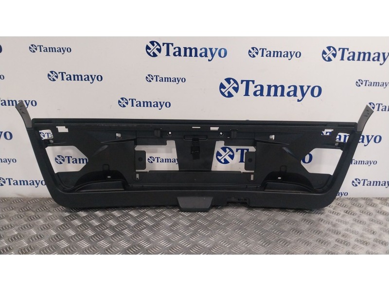 Recambio de guarnecido porton trasero para bmw 5 touring (f11) 520 d referencia OEM IAM   