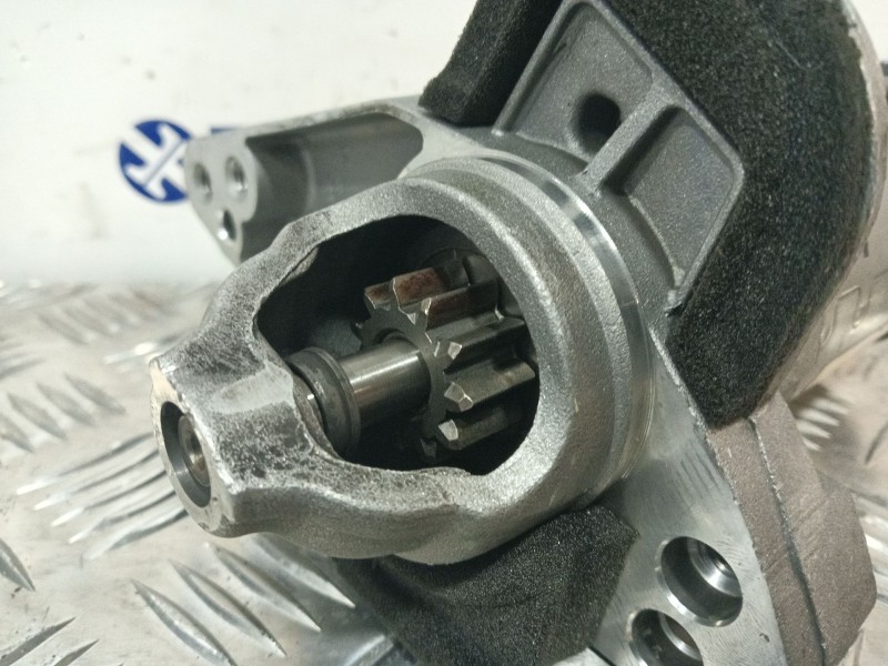 Recambio de motor arranque para dacia sandero referencia OEM IAM 233004646RA 0001170679 