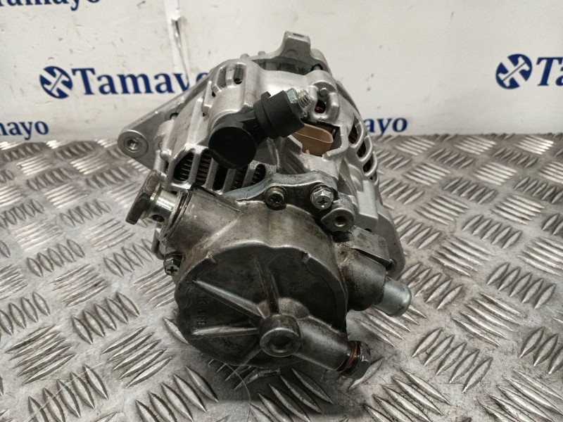 Recambio de alternador para mitsubishi montero (v60/v70) 2.5 td cat referencia OEM IAM CGB10233  