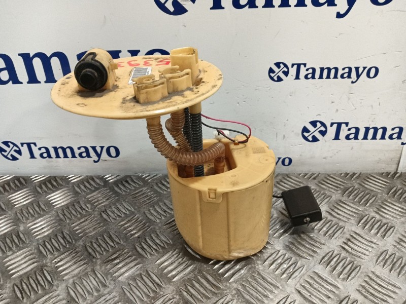 Recambio de aforador para toyota auris 1.4 turbodiesel cat referencia OEM IAM 7701002020  