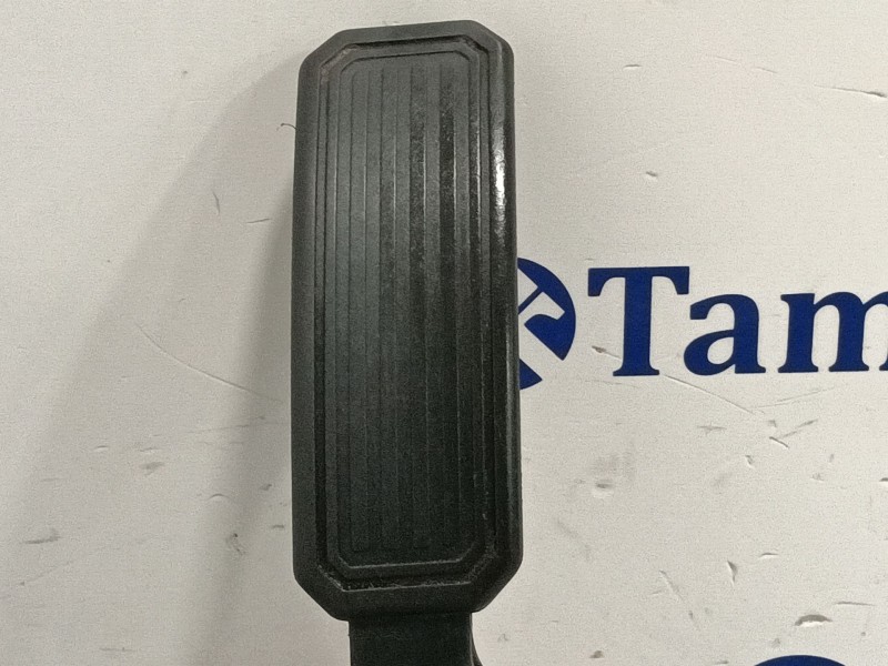 Recambio de pedal acelerador para toyota auris 1.4 turbodiesel cat referencia OEM IAM 7811002010  
