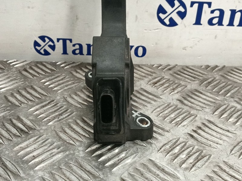 Recambio de pedal acelerador para toyota auris 1.4 turbodiesel cat referencia OEM IAM 7811002010  