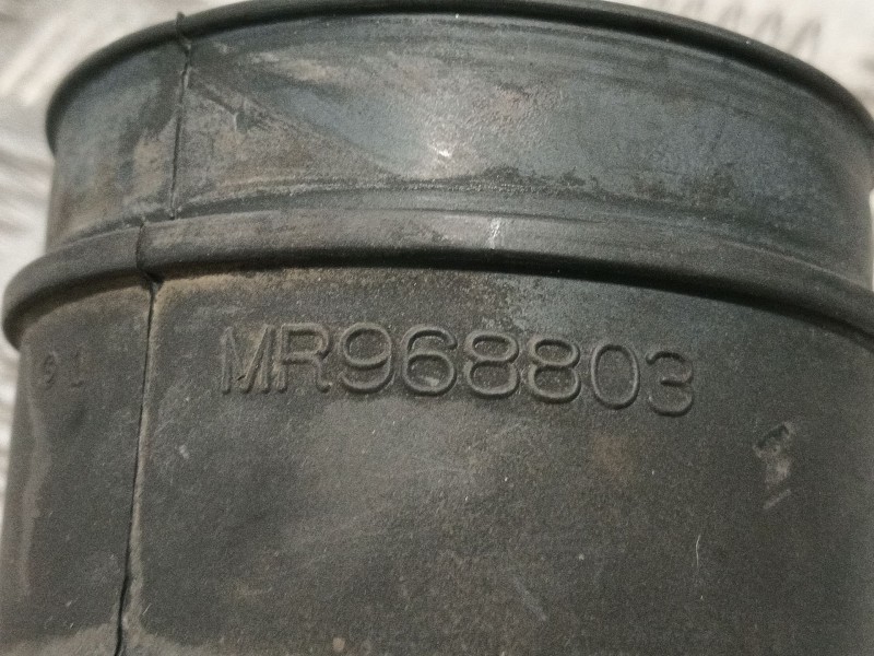Recambio de tubo para mitsubishi pajero 2.5d referencia OEM IAM MR968803  
