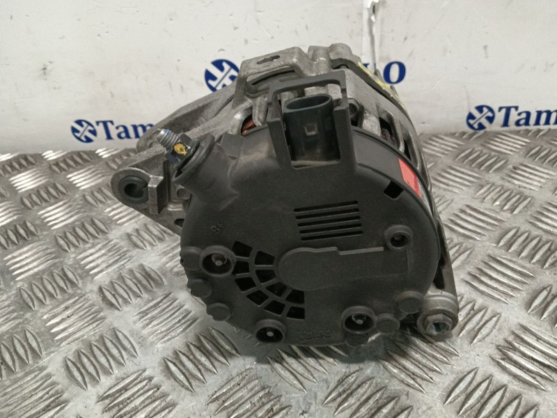 Recambio de alternador para hyundai h350 furgoneta 2.5 crdi referencia OEM IAM 373004A900 2620428 