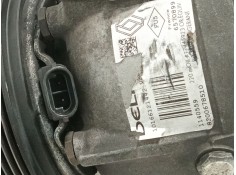 Recambio de compresor aire acondicionado para renault master ii furgoneta (fd) 2.5 dci referencia OEM IAM 6560630 1140559 820067 2