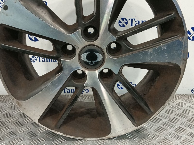 Recambio de llanta para ssangyong rexton w / rexton 2.0 xdi referencia OEM IAM 4173000  