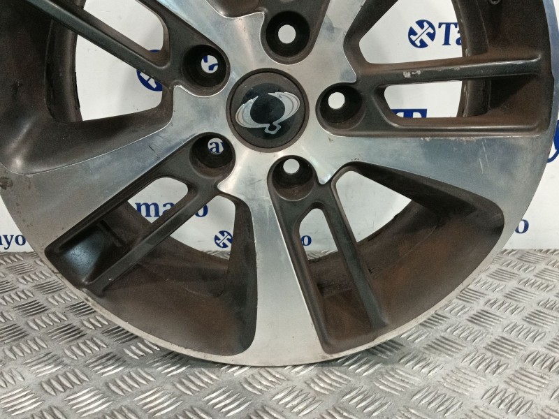 Recambio de llanta para ssangyong rexton w / rexton 2.0 xdi referencia OEM IAM 4173000  