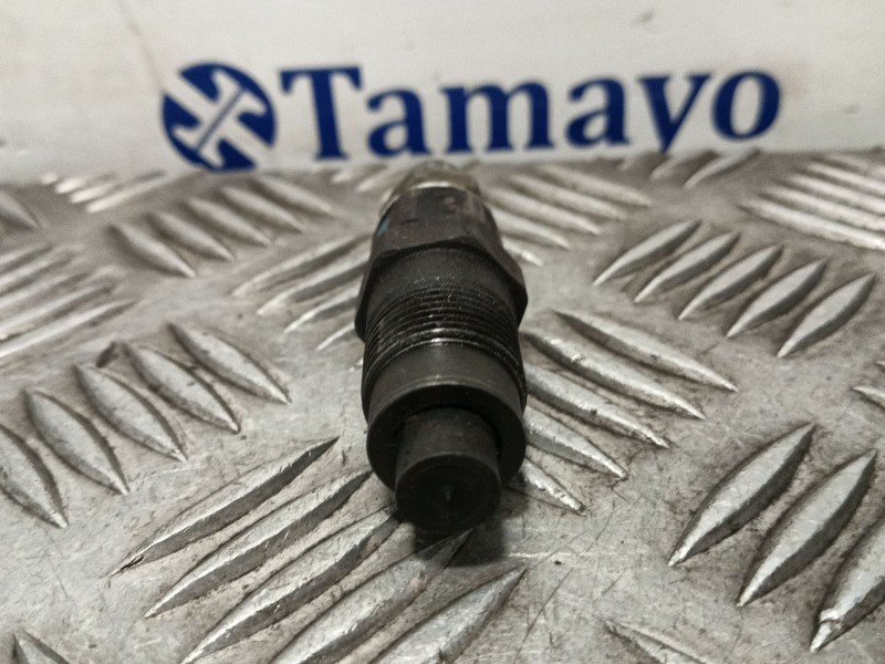 Recambio de inyector para mitsubishi montero (v60/v70) 2.5 td cat referencia OEM IAM   