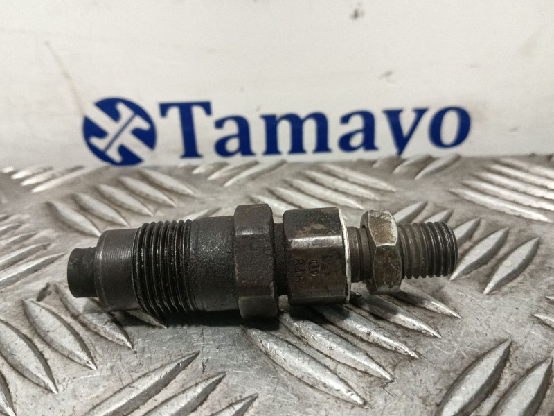 Recambio de inyector para mitsubishi montero (v60/v70) 2.5 td cat referencia OEM IAM   