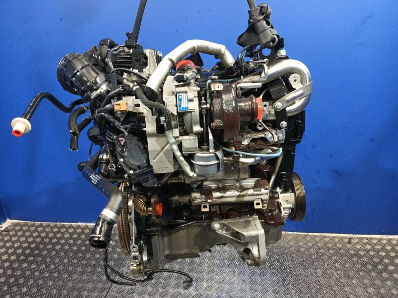 Recambio de motor completo para mercedes-benz clase a (w176) referencia OEM IAM 607951 K9K  