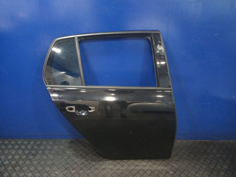 Recambio de puerta trasera derecha para volkswagen golf vi (5k1) 2.0 gti referencia OEM IAM 5K6833312  