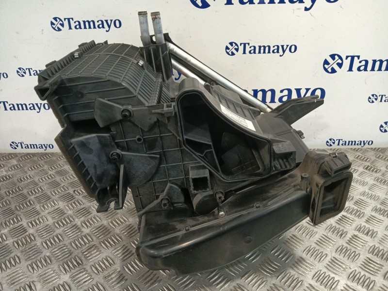 Recambio de calefaccion entera normal para hyundai h350 furgoneta 2.5 crdi referencia OEM IAM 9720059220  
