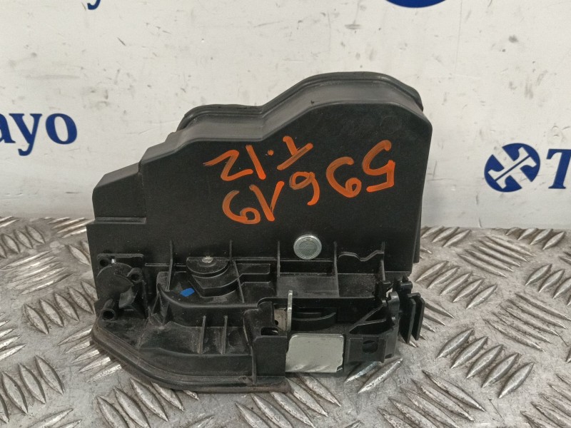 Recambio de cerradura puerta trasera izquierda para bmw 5 touring (f11) 520 d referencia OEM IAM 7202148 A053702 